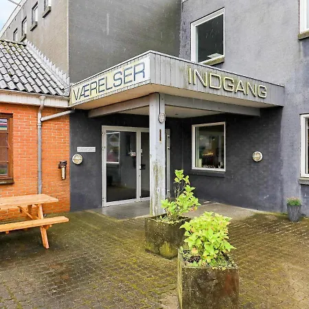 Modern Holiday In Jutland With Terrace Hurup